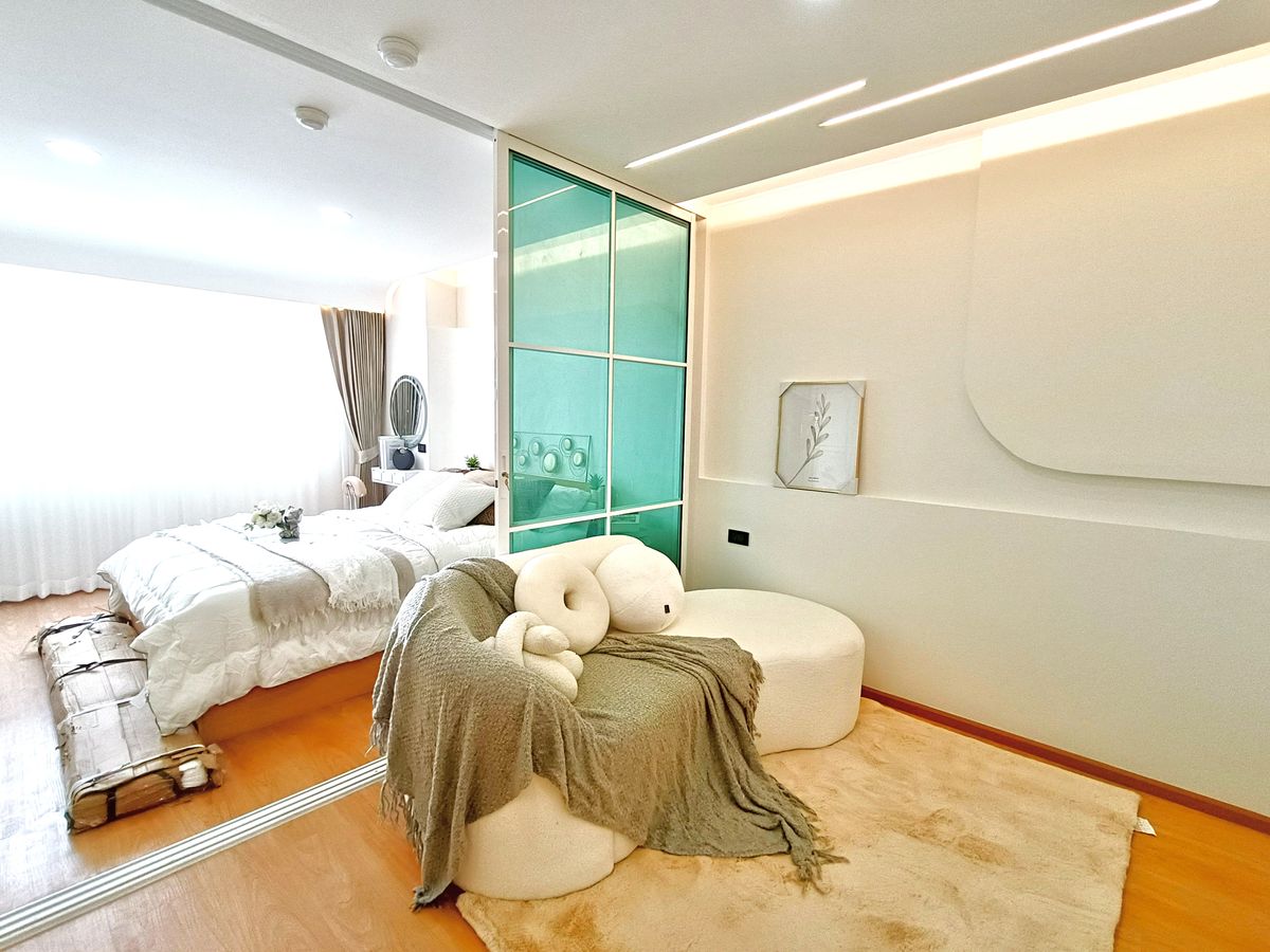 ขายคอนโดลาดพร้าว101 แฮปปี้แลนด์ : คอนโดพร้อมอยู่ ทำเลเทพ! ลุมพินี เซ็นเตอร์ ลาดพร้าว 111: หิ้วกระเป๋าเข้าอยู่ได้เลย!