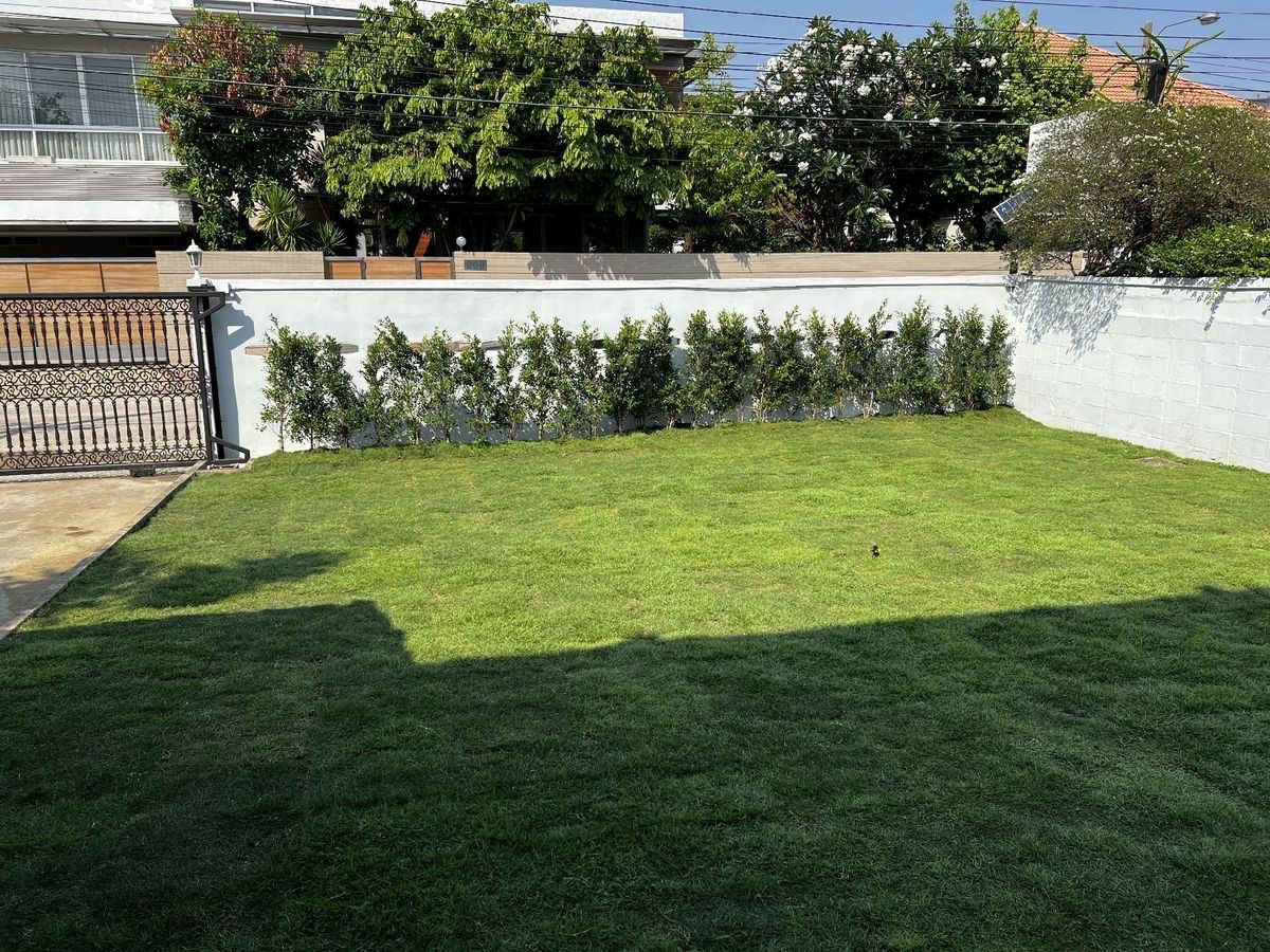 For RentHousePattanakan, Srinakarin : Detached house, Muang Thong 2 Phatthanakan 53 /4 Bedrooms (Rental), Details Muang Thong Pharathanakan 53 /3 (For Rent) FON180