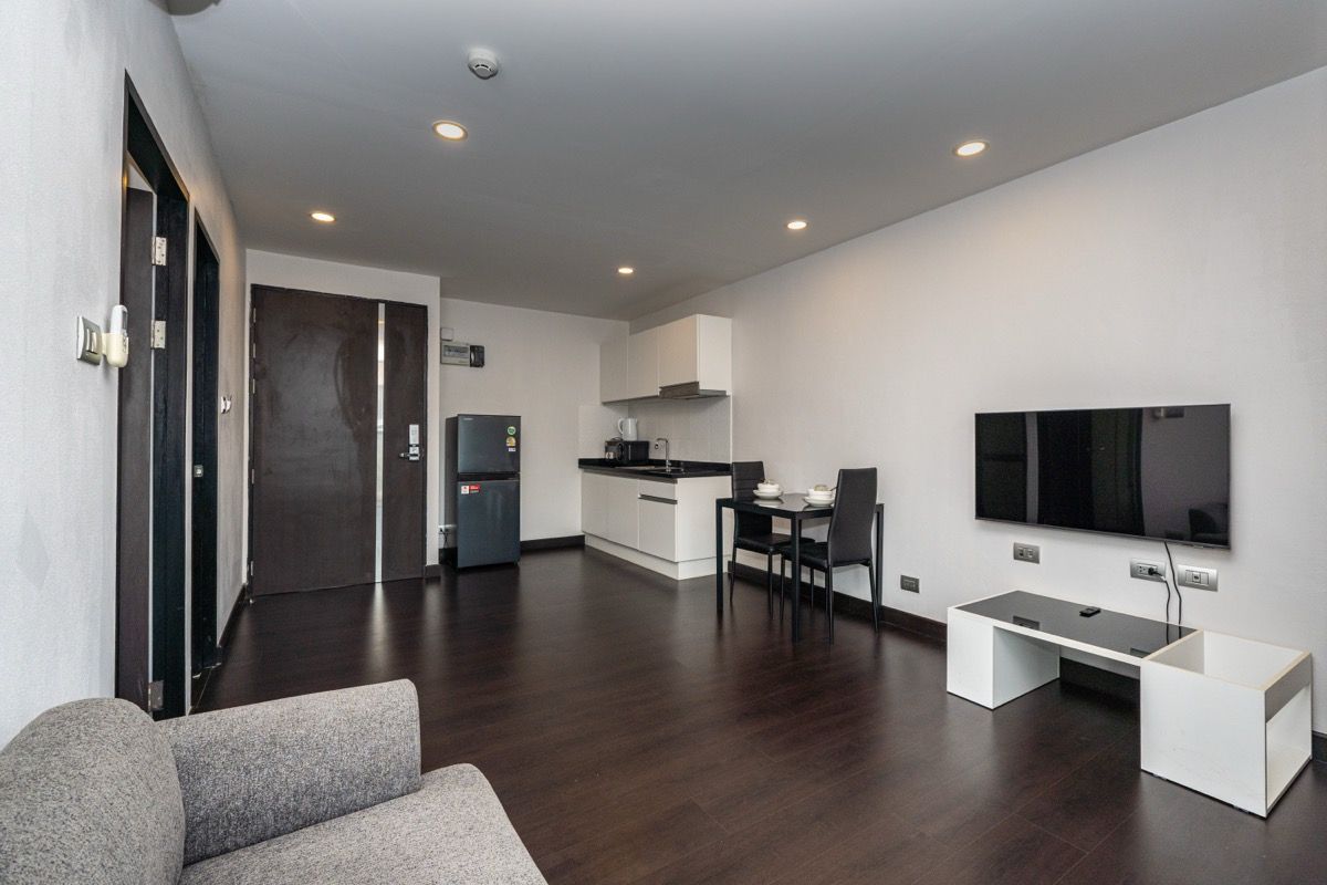 For SaleCondoChiang Mai : Prime Investment Opportunity – 1-Bedroom Condo Near Nimman, Chiang Mai (VIDIB404)