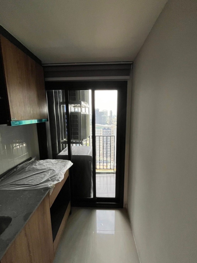 For RentCondoLadprao, Central Ladprao : 🔥For urgent rent🔥The Line Vibe, new room, fully furnished, ready to move in, near BTS Ha Yaek Lat Phrao 300 m.