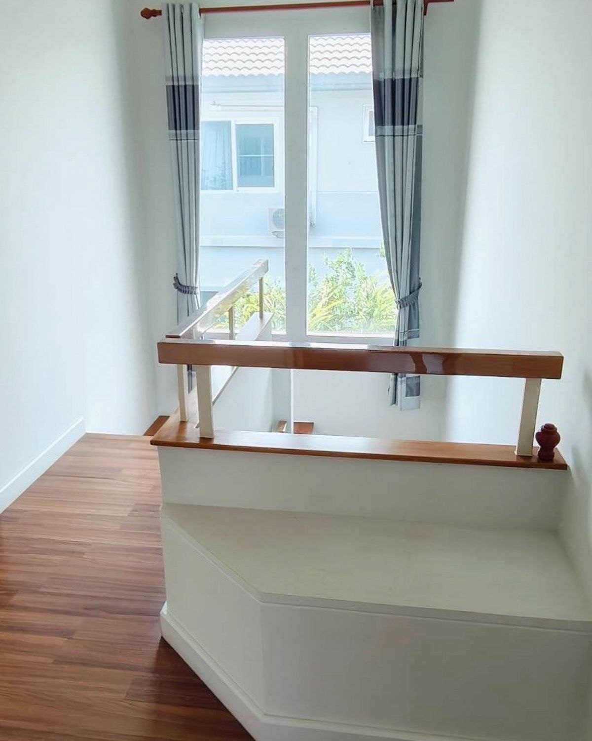 For SaleHousePhutthamonthon, Salaya : Single house in prime location Near the shopping center, no more than 6 km. 🔥 Chaiyapruk Pinklao - Sai 5 / 3 Bedrooms (For Sale), Chaiyapruk Pinklao - Sai 5 / 3 Bedrooms (FOR SALE) BALL095