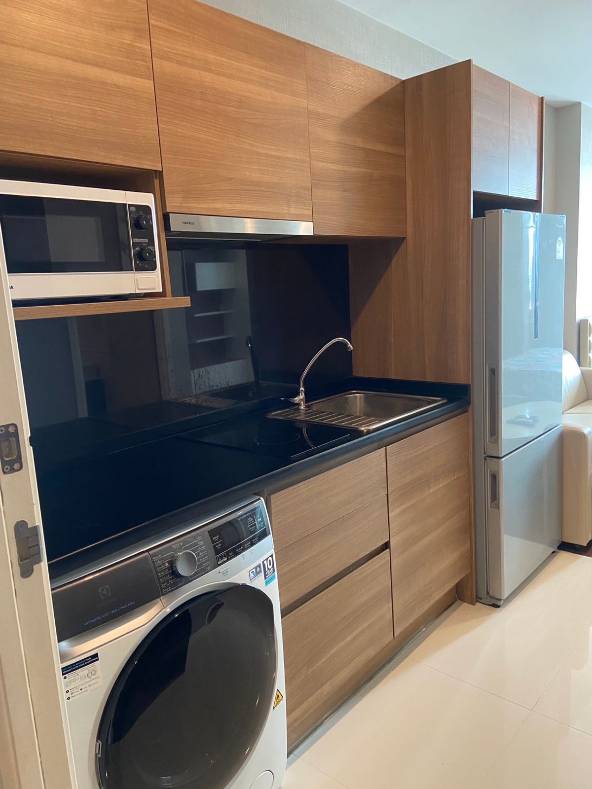 For RentCondoSamut Prakan,Samrong : For rent ✨ The Metropolis Samrong Interchange ✨ near BTS Samrong, complete with furniture and appliances