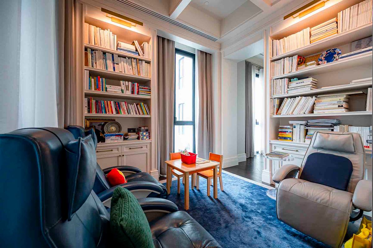 ขายคอนโดวิทยุ ชิดลม หลังสวน : 98 Wireless : Luxury Condominium