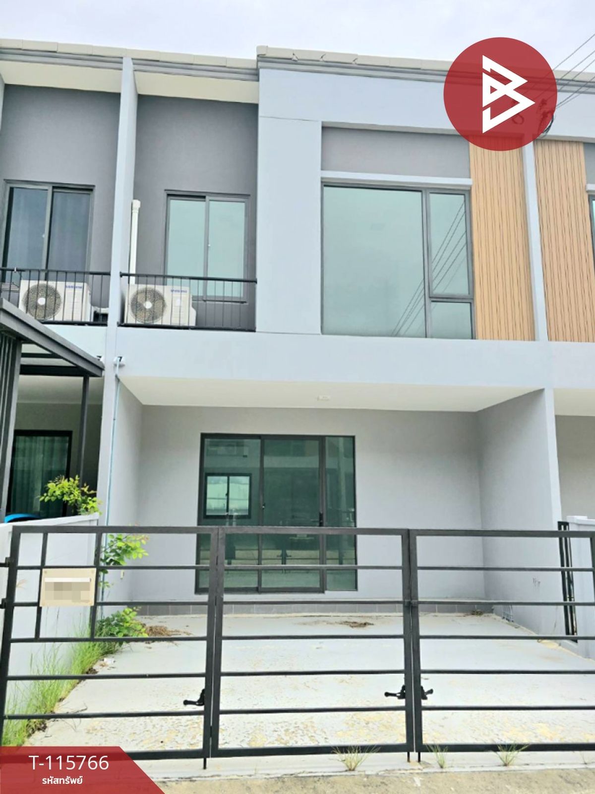 ขายทาวน์โฮมสมุทรปราการ สำโรง : ขายทาวน์เฮ้าส์ หมู่บ้านพลีโน่ สุขุมวิท-บางนา สมุทรปราการ พร้อมอยู่