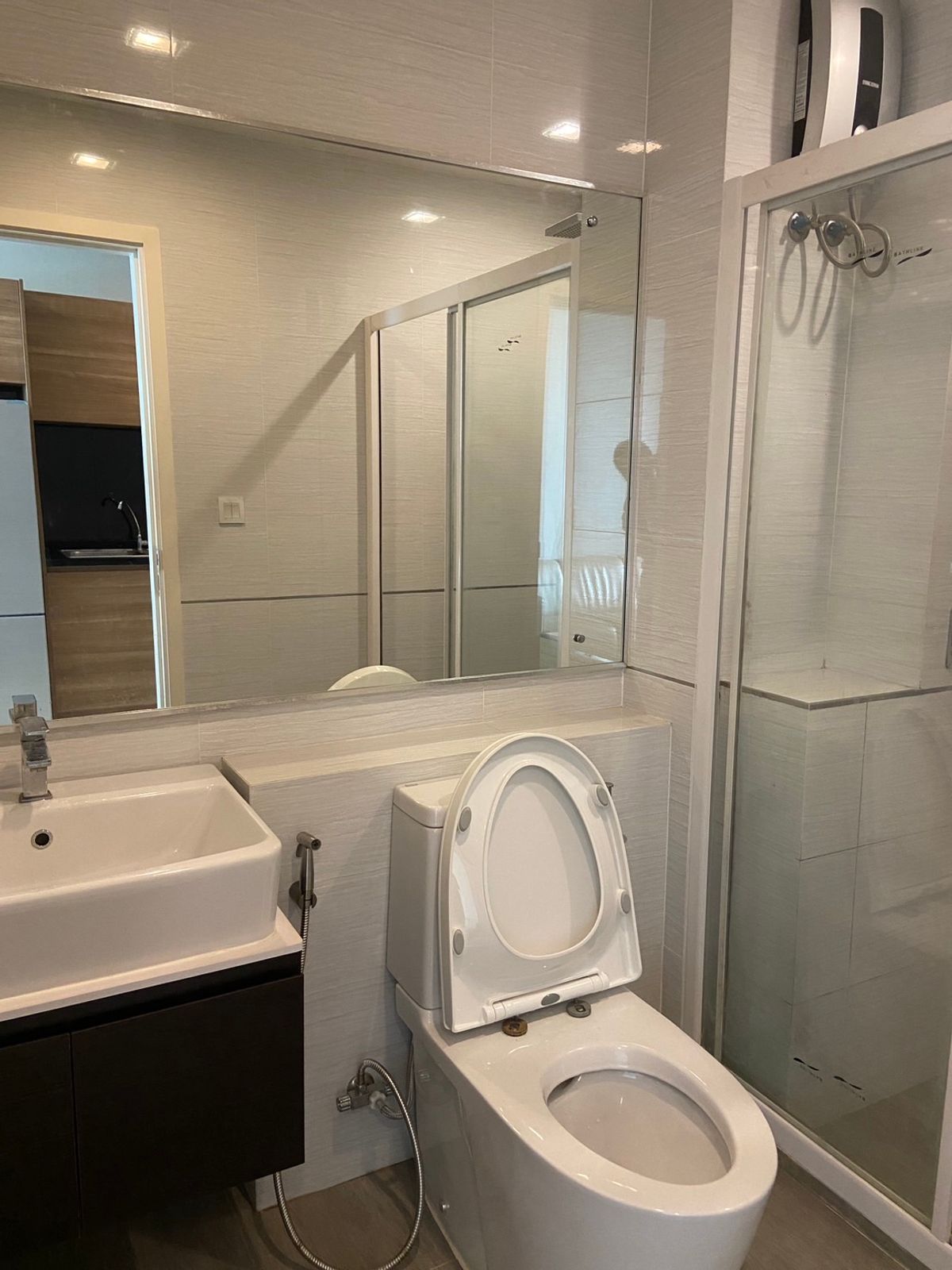 For RentCondoSamut Prakan,Samrong : For rent ✨ The Metropolis Samrong Interchange ✨ near BTS Samrong, complete with furniture and appliances