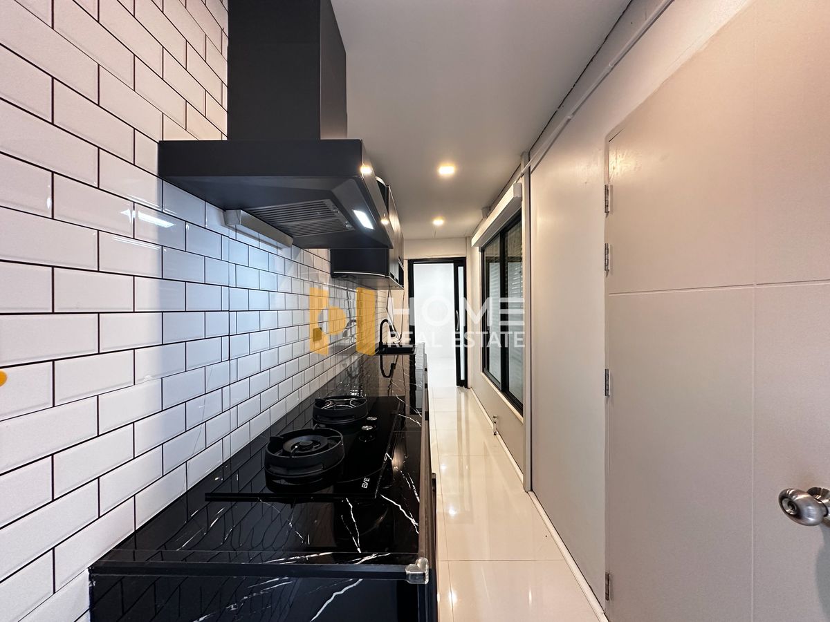 For SaleHousePhutthamonthon, Salaya : Kanasiri Salaya -Pinklao / 4 Bedrooms (Sale), Kanasiri Salaya - Pinklao / 4 Bedrooms (For Sale) BALL078