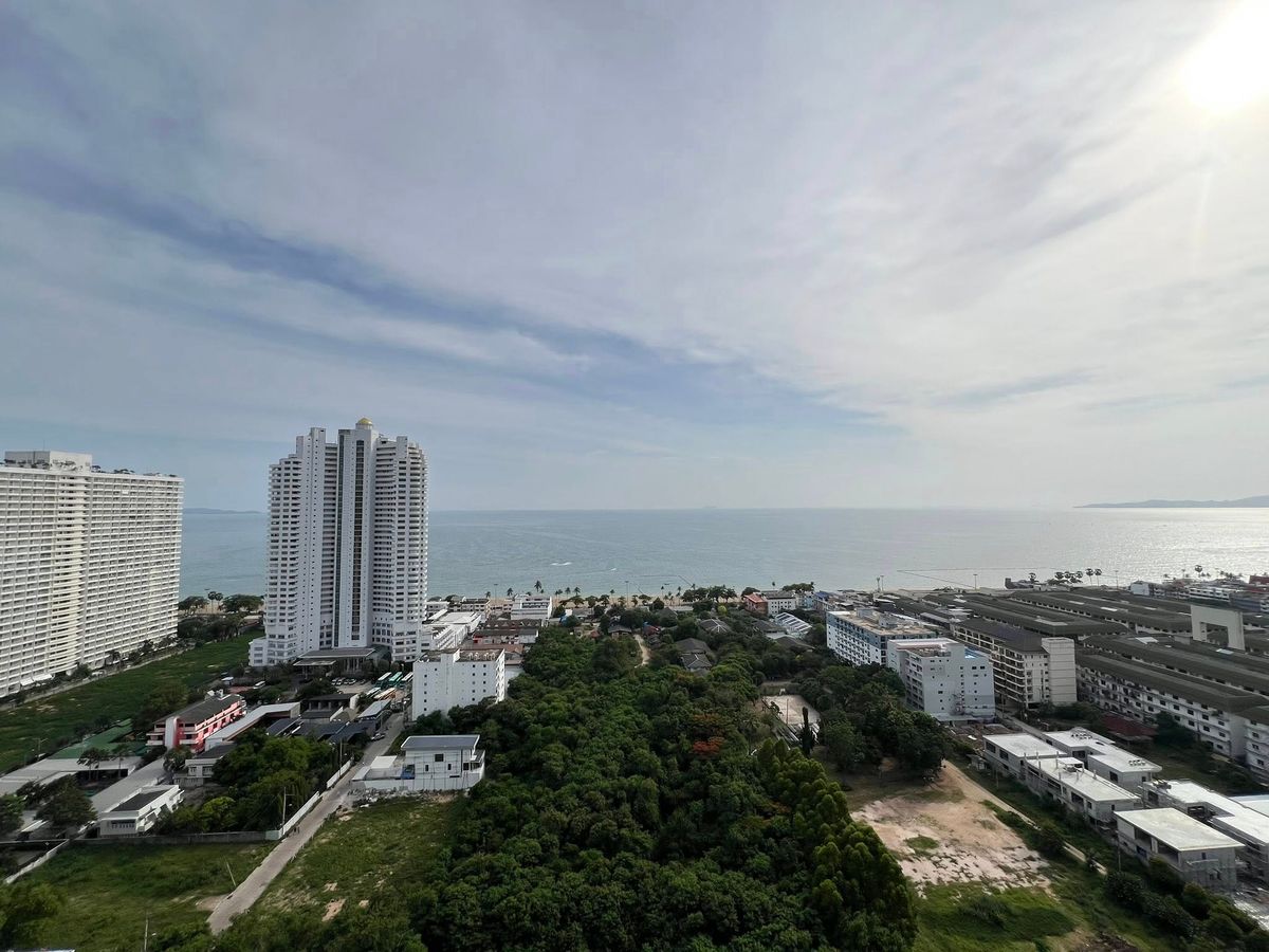 For RentCondoPattaya, Bangsaen, Chonburi : Rent a Rivera Jomtien‼ ️ 19,000,-‼ ️