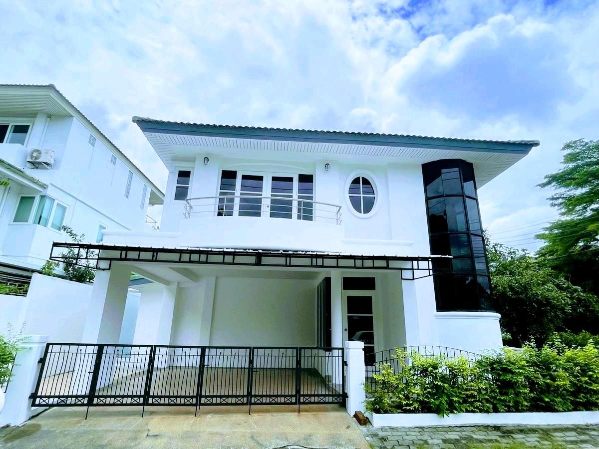 ขายบ้านรัชดา ห้วยขวาง : ขายบ้านเดี่ยว รีโนเวทใหม่ ทั้งหลัง! ศุภาลัย วิลล์ รัชดา 32ต่ำกว่าราคาประเมิน ซื้อ ลงทุนปล่อยเช่า กำไรสูง ห้วยขวาง พระราม9 ในเมือง 62 ตร.วา | 3 ห้องนอน | 2 ห้องน้ำ | 2 ห้องอเนกประสงค์ 11 ล้านบาท 