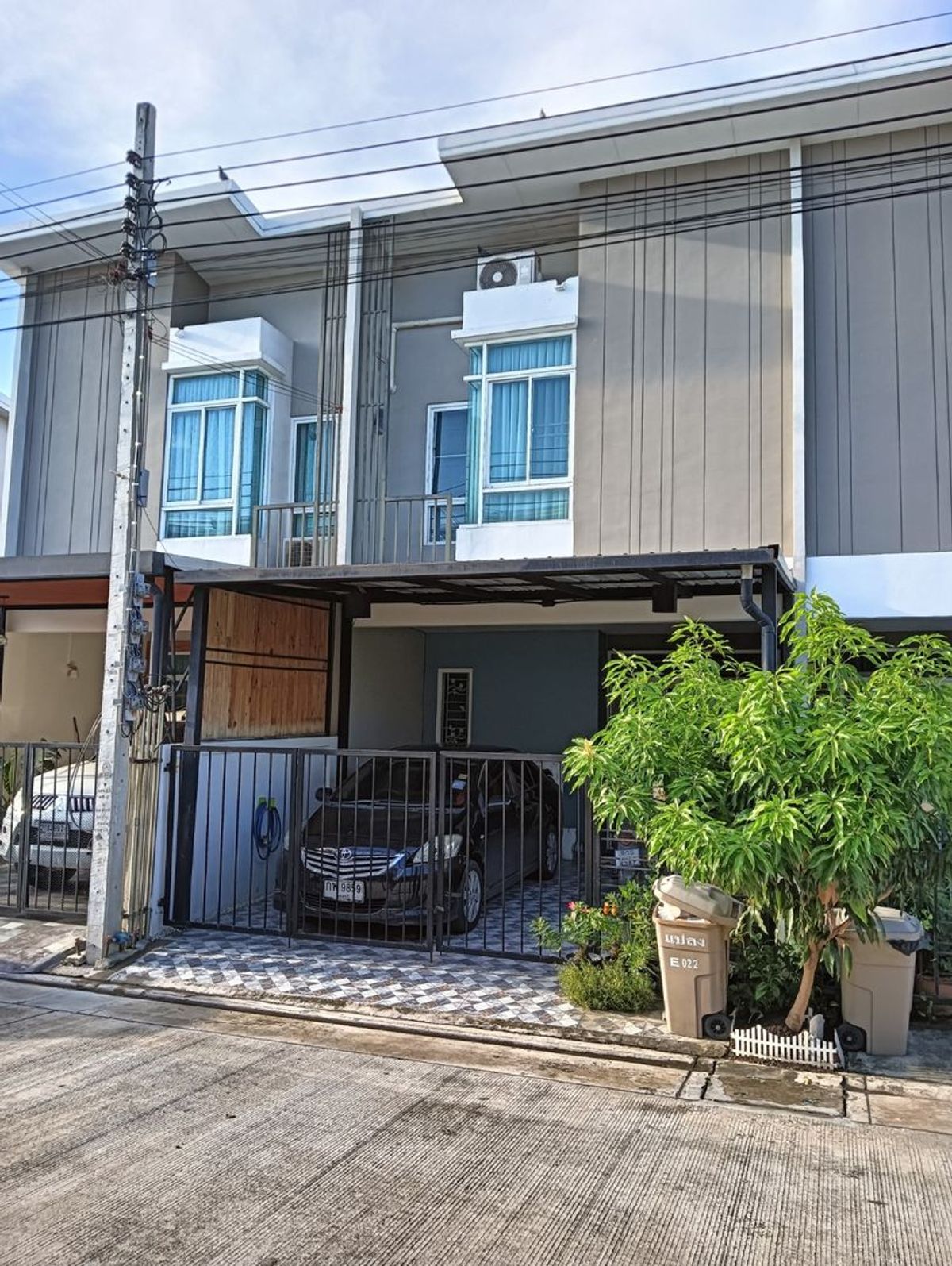 For RentTownhomeNawamin, Ramindra : ⚡ 2 -story townhome for rent, City Sense Ram Inthra Village, near BTS, size 20 sq.w. ⚡