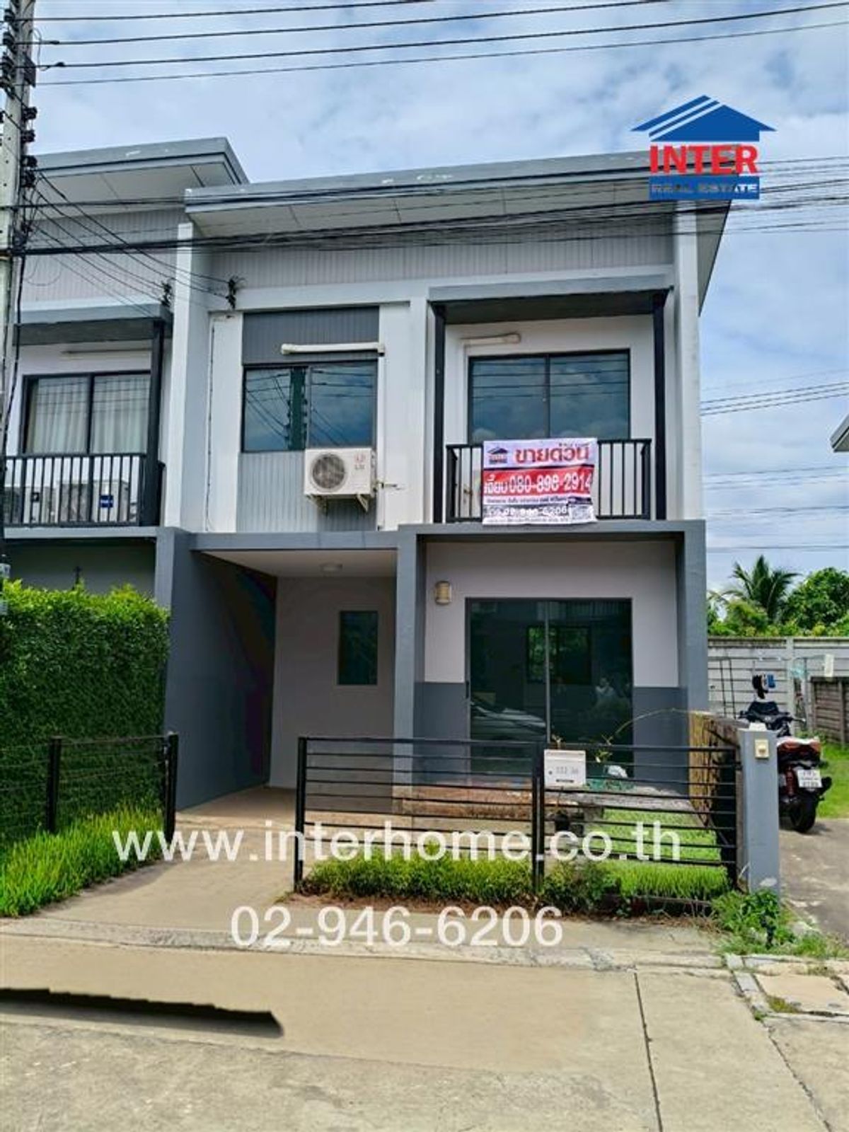 ขายทาวน์โฮมปทุมธานี รังสิต ธรรมศาสตร์ : ทาวน์เฮ้าส์ 2 ชั้น 21.5 ตร.ว. หมู่บ้านเมททาวน์ ปทุม - ติวานนท์ ใกล้ตลาดสดปทุม ซอย2 ถนนปทุมธานี-สายใน ถนนกรุงเทพ-ปทุมธานี เมืองปทุมธานี ปทุมธานี