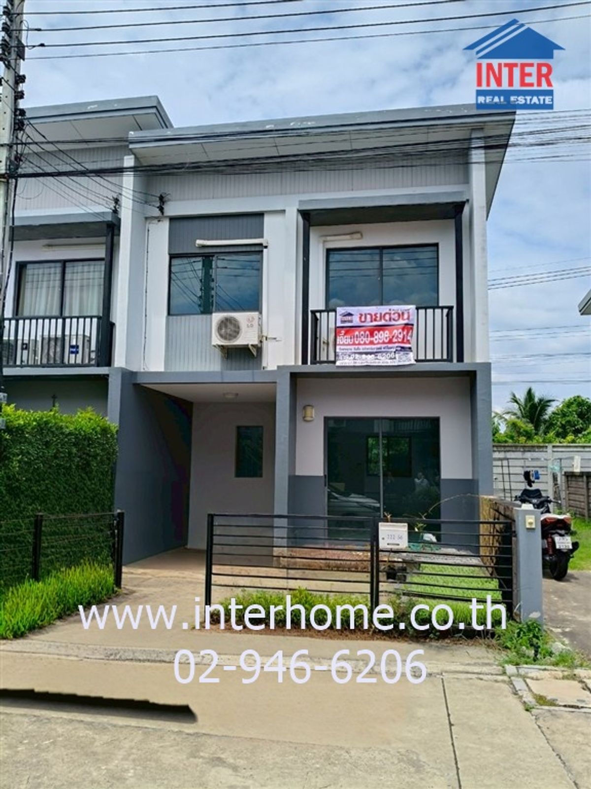 For SaleTownhome : ทาวน์เฮ้าส์ 2 ชั้น 21.5 ตร.ว. หมู่บ้านเมททาวน์ ปทุม - ติวานนท์ ใกล้ตลาดสดปทุม ซอย2 ถนนปทุมธานี-สายใน ถนนกรุงเทพ-ปทุมธานี เมืองปทุมธานี ปทุมธานี
