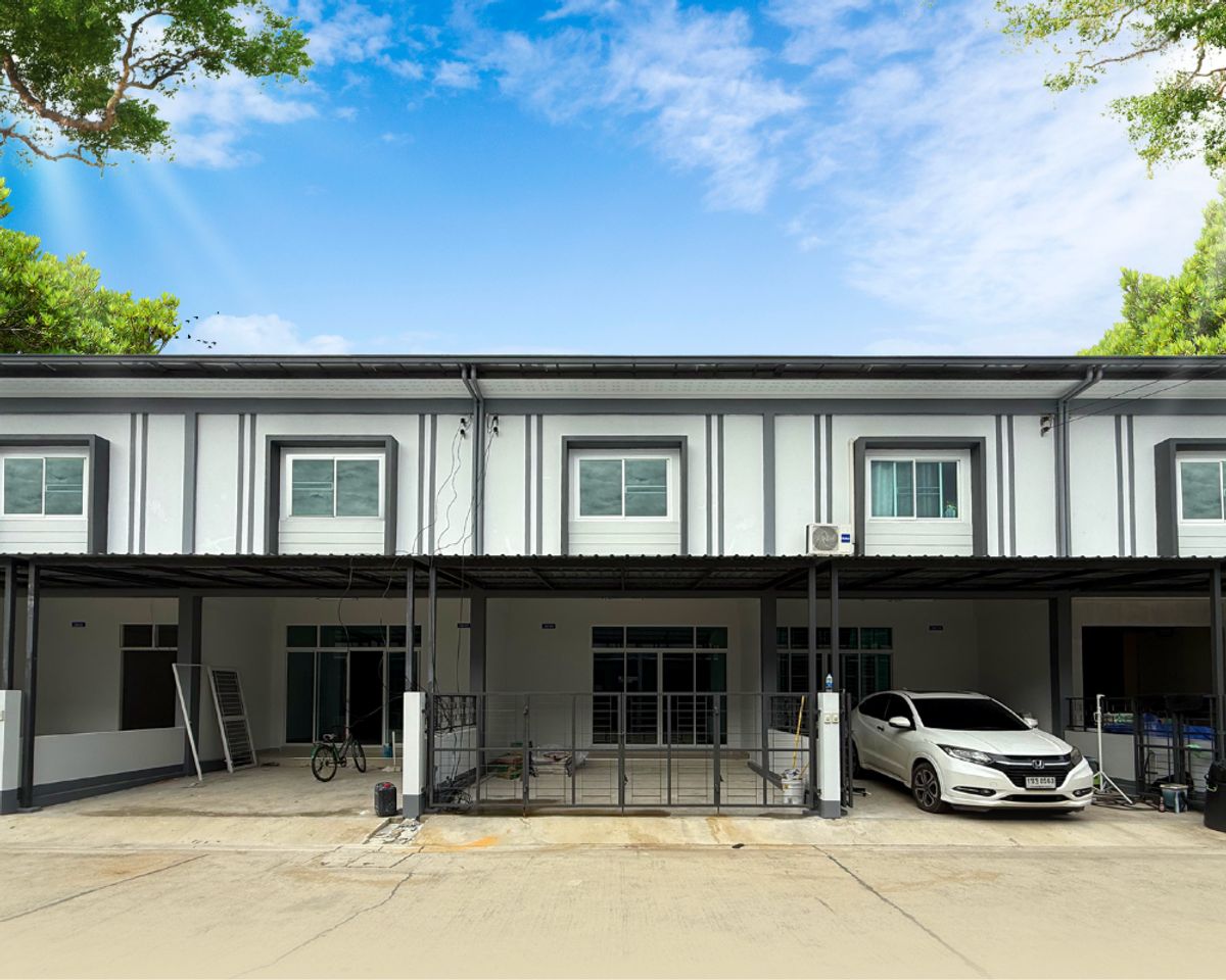 ให้เช่าทาวน์โฮมเกษตรศาสตร์ รัชโยธิน : 🏡บ้านใหญ่ใหม่ 2 ชั้น ใกล้ BTS สายหยุดและสะพานใหม่ เพียง 10,000 บาท/เดือน!