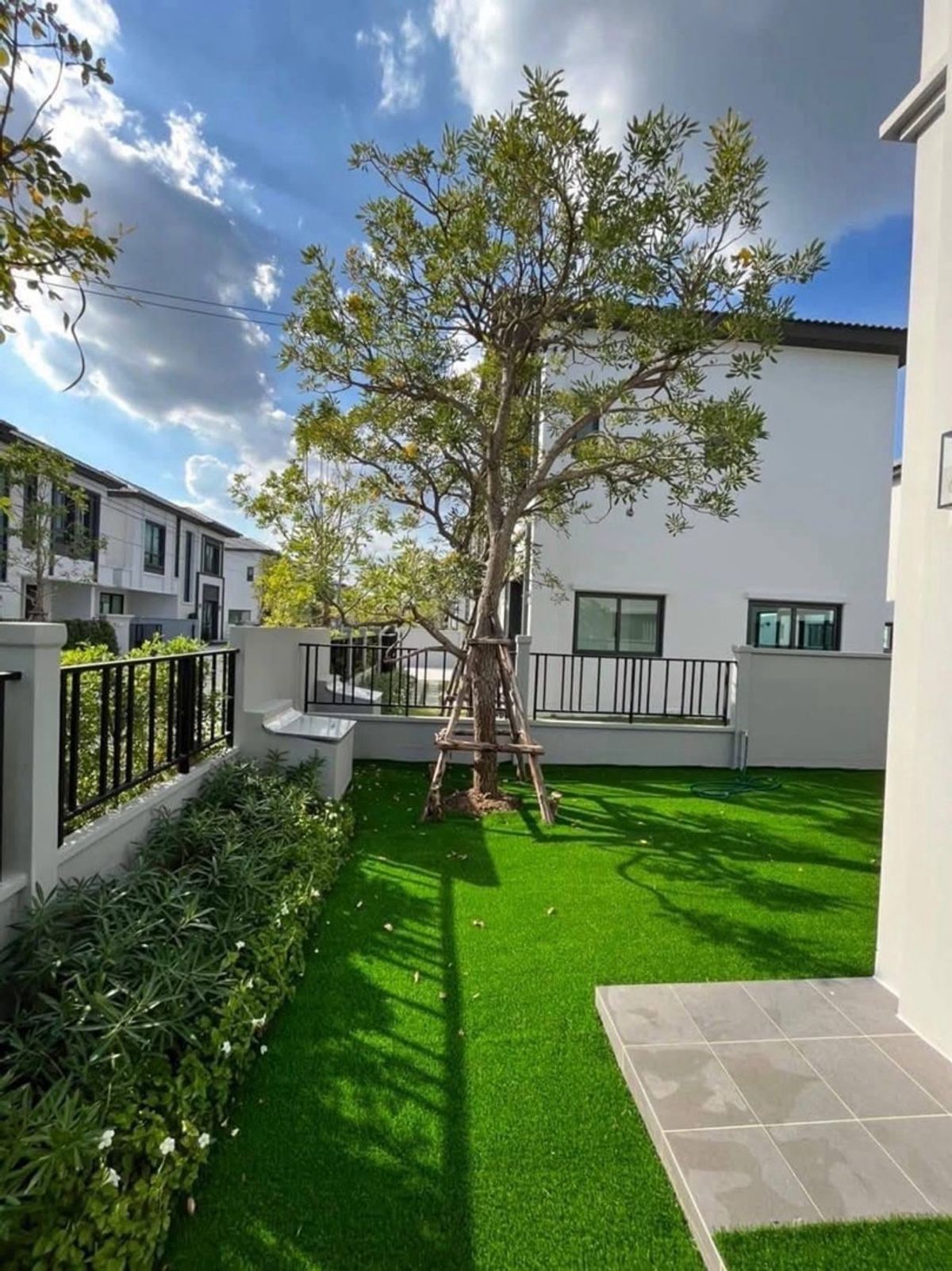 ให้เช่าบ้านสมุทรปราการ สำโรง : 💥ForRent💥3Bed •  Grande Pleno Sukhumvit–Bangna 🏡 Near Mega Bangna 🐶🐱 Pet Friendly* Ready to move in ‼️  Fully Furnished ✨