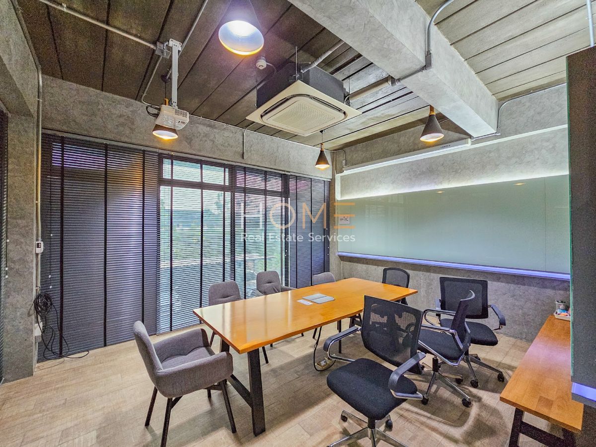 ขายสำนักงานนวมินทร์ รามอินทรา : อาคารสำนักงาน สุขาภิบาล 5 ซอย 22 / 4 ชั้น (ขาย), Office Building Sukhaphiban 5 Soi 22 / 4-storey (FOR SALE) TAN501