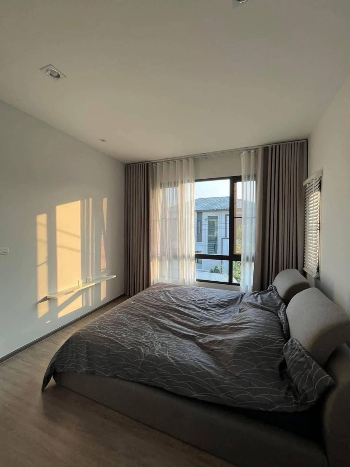 ให้เช่าบ้านสมุทรปราการ สำโรง : 💥ForRent💥3Bed •  Grande Pleno Sukhumvit–Bangna 🏡 Near Mega Bangna 🐶🐱 Pet Friendly* Ready to move in ‼️  Fully Furnished ✨