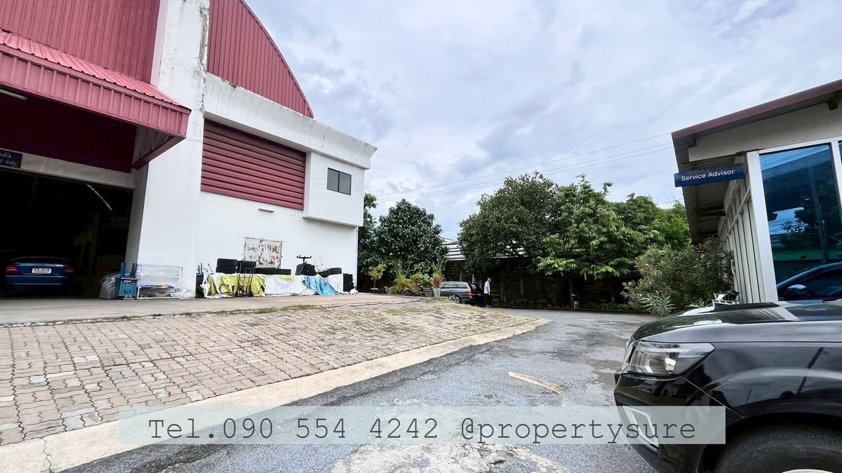 ขายโกดังพระราม 2 บางขุนเทียน : ด่วน !! ขาย - ให้เช่าอู่ซ่อมรถพร้อมอุปกรณ์  #ถนนพระราม2 เยื้องเซ็นทรัล พระราม 2 ที่ดิน 1-2-67 ไร่ (667 ตรว.) ซอยกว้าง 10 ม. (รถใหญ่เข้าได้) ห่างถนนพระราม2 เพียง 10 ม. เลี้ยวเข้าซอยถึงอู่ทันที