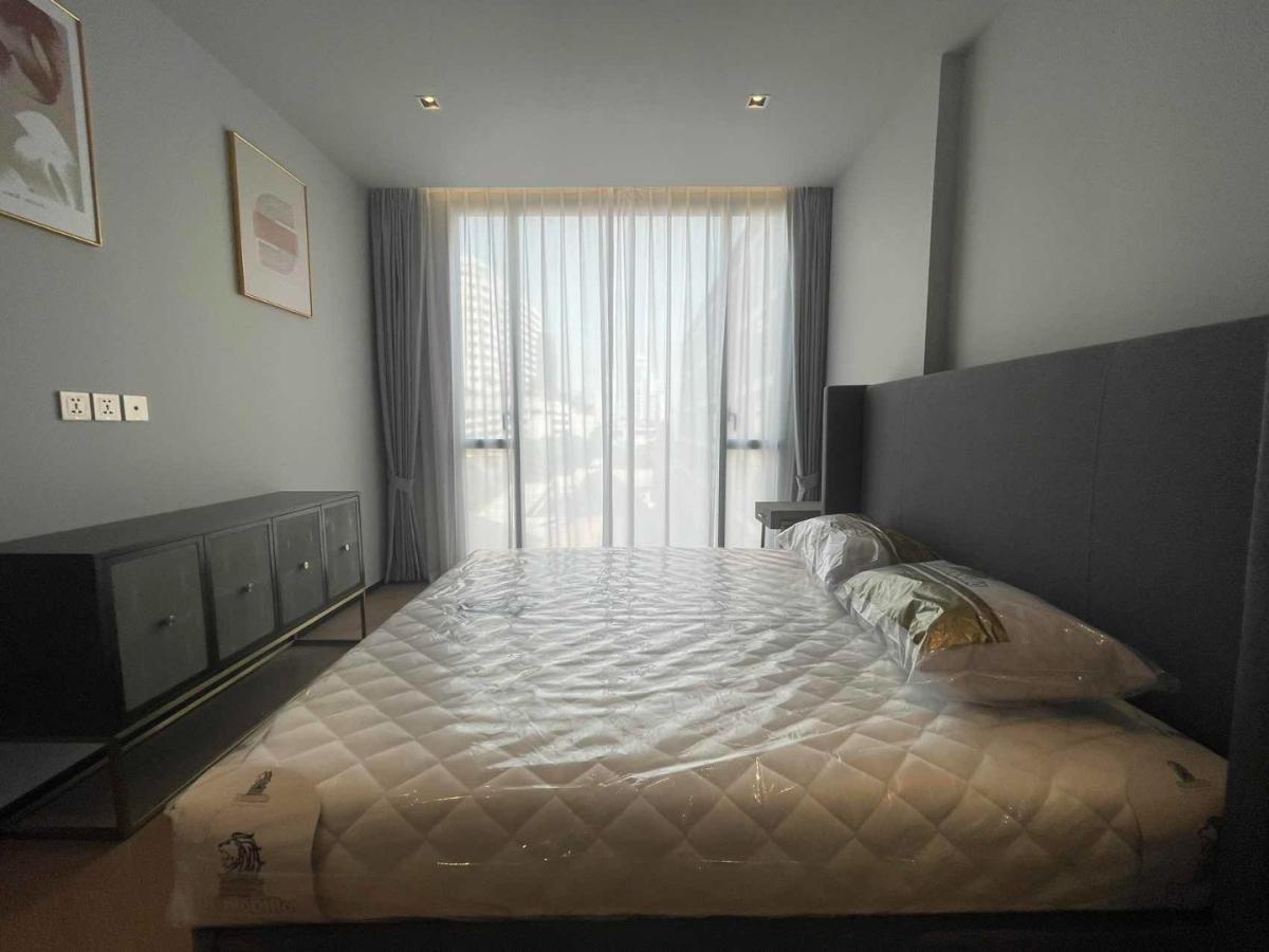 ให้เช่าคอนโดสุขุมวิท อโศก ทองหล่อ : 🔥ให้เช่าด่วน🔥คอนโด The Reserve61 Hideaway ใกล้ Bts เอกมัย ใกล้ห้างดองกิ มอลล์ /  เฟอร์นิเจอร์ครบ พร้อมเข้าอยู่ (รับชาวต่างชาติ)