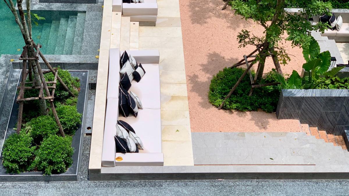 ให้เช่าคอนโดสุขุมวิท อโศก ทองหล่อ : 🔥ให้เช่าด่วน🔥คอนโด The Reserve61 Hideaway ใกล้ Bts เอกมัย ใกล้ห้างดองกิ มอลล์ /  เฟอร์นิเจอร์ครบ พร้อมเข้าอยู่ (รับชาวต่างชาติ)