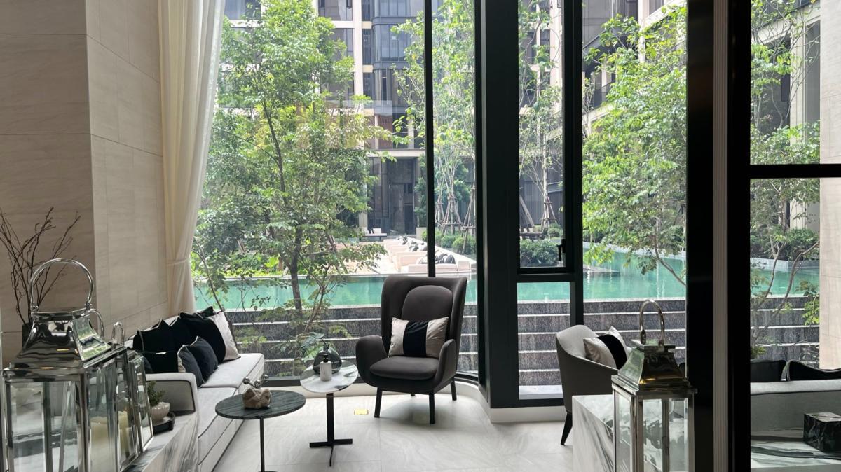 ให้เช่าคอนโดสุขุมวิท อโศก ทองหล่อ : 🔥ให้เช่าด่วน🔥คอนโด The Reserve61 Hideaway ใกล้ Bts เอกมัย ใกล้ห้างดองกิ มอลล์ /  เฟอร์นิเจอร์ครบ พร้อมเข้าอยู่ (รับชาวต่างชาติ)