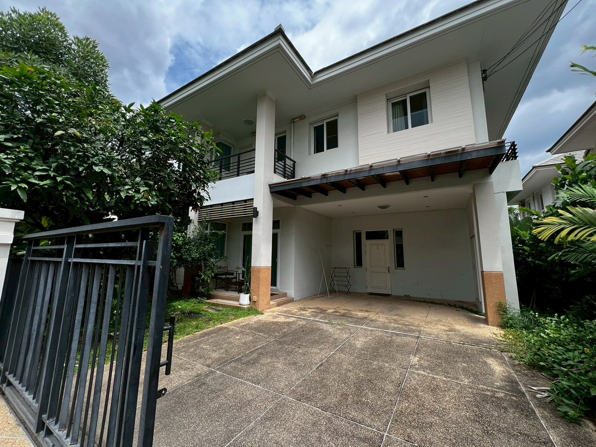 For RentHouseChaengwatana, Muangthong : house, 3 bedrooms, 3 bathrooms, close to HomePro Pakkret, near ISB International School.