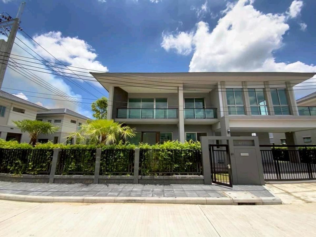 For RentHouseLadkrabang, Suwannaphum Airport : Single house for rent, The Palm Bangna-Wongwaen, 5 bedrooms 🌟🎄🎄