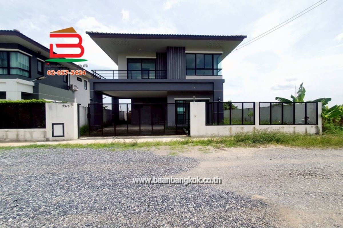 ขายบ้านมีนบุรี-ร่มเกล้า : บ้านเดี่ยว เนื้อที่ 50 ตรว. ถนนประชาสำราญ ใกล้บ้านเอื้ออาทรประชาสำราญ แขวงคลองสิบสอง เขตหนองจอก กรุงเทพมหานคร