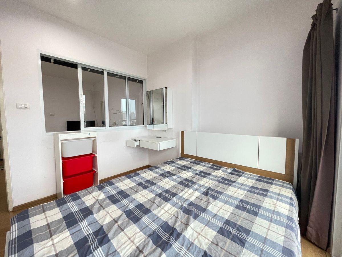 ขายคอนโดลาดพร้าว เซ็นทรัลลาดพร้าว : Sym Vipha Ladprao ขายด่วน 2.55 ล้าน วิวโล่ง ห้องสวย ทำเลดีมาก สอบถามได้เลยครับ