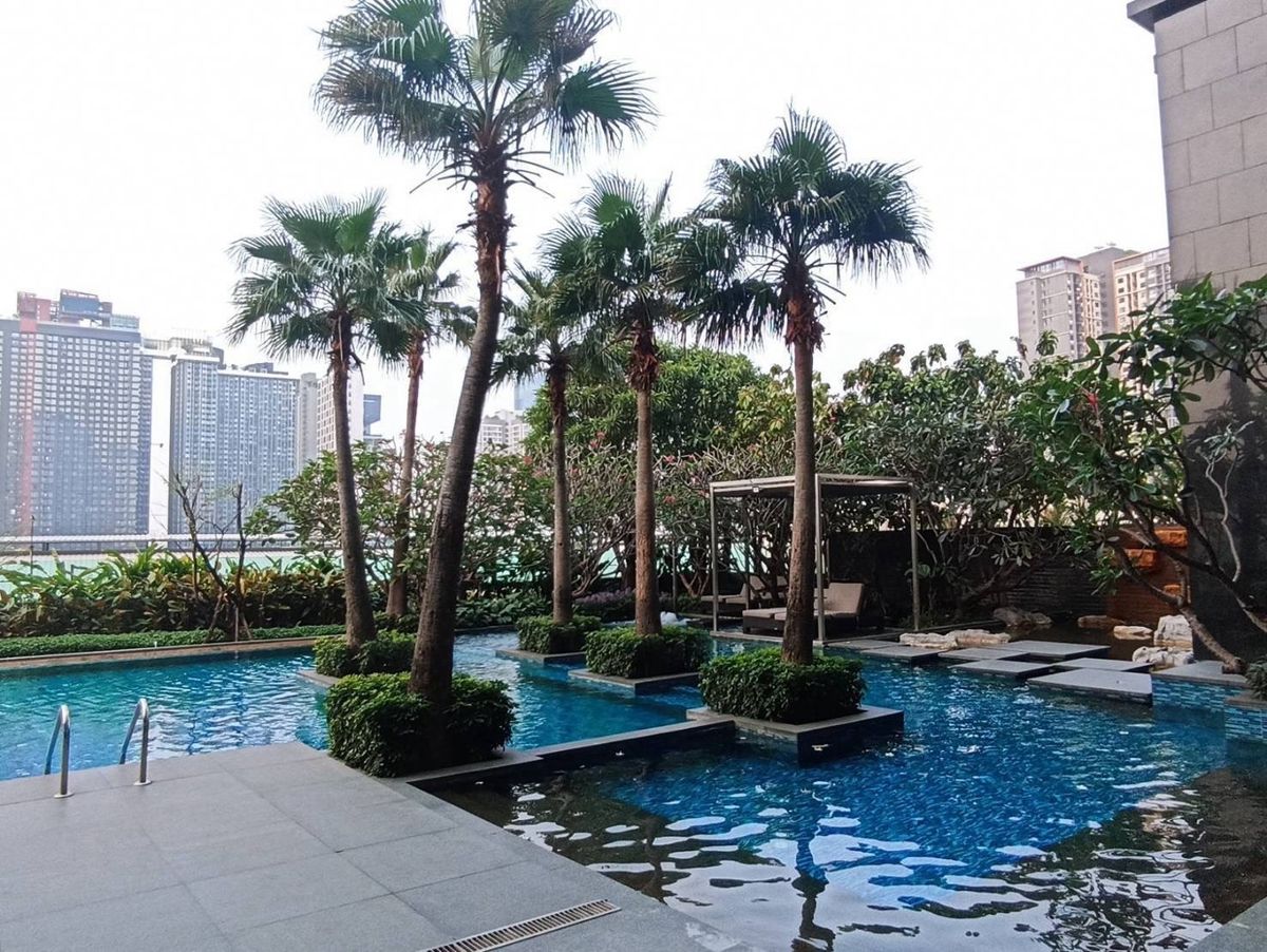 คอนโดสาทร นราธิวาส : FOR RENT AND SALE THE ADDRESS ASOKE 