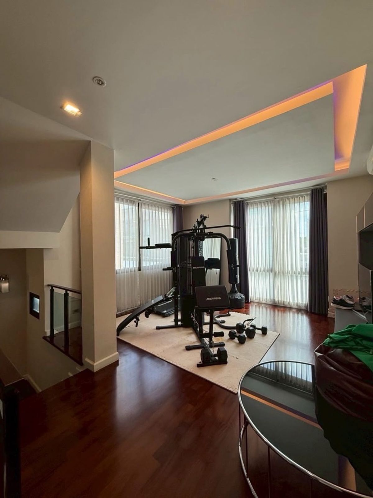 For SaleHouseBang Sue, Wong Sawang, Tao Pun : 📢👇Rare to find! 2 single houses with connecting access. Prime location with ultimate privacy, peaceful surroundings, and excellent connectivity. Close to MRT and expressways.