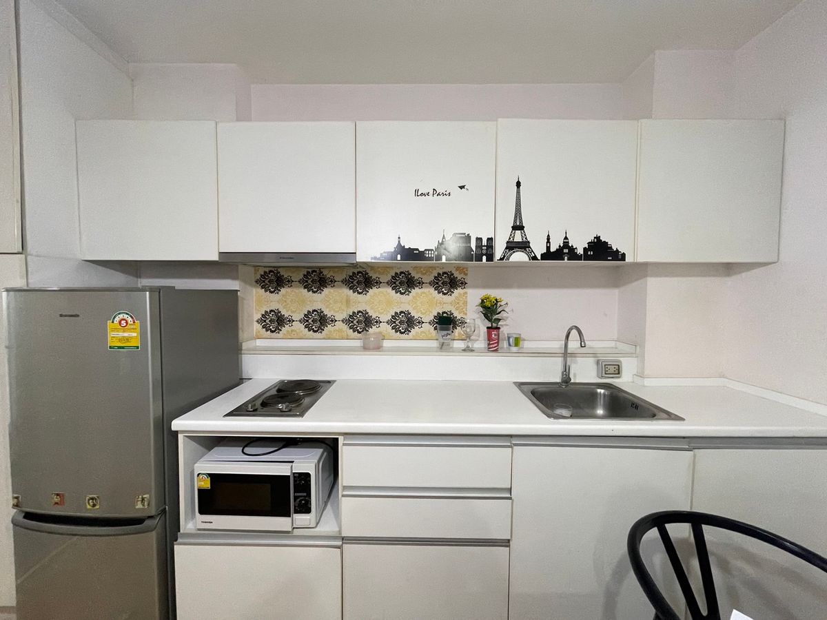 ขายคอนโดลาดพร้าว เซ็นทรัลลาดพร้าว : Sym Vipha Ladprao ขายด่วน 2.55 ล้าน วิวโล่ง ห้องสวย ทำเลดีมาก สอบถามได้เลยครับ