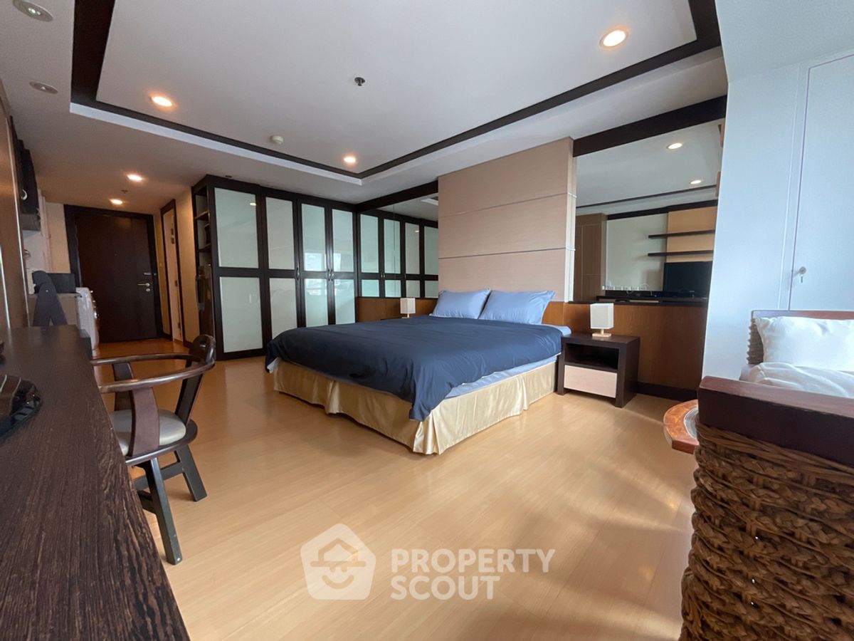 ให้เช่าคอนโดนานา : Trendy condo 