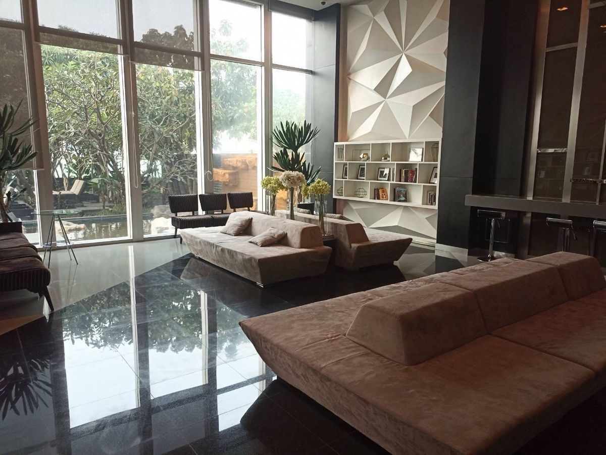 คอนโดสาทร นราธิวาส : FOR RENT AND SALE THE ADDRESS ASOKE 