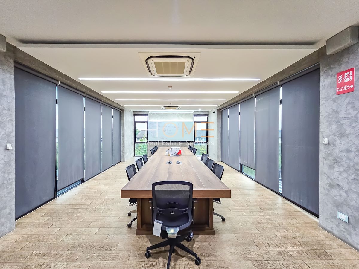 ขายสำนักงานนวมินทร์ รามอินทรา : อาคารสำนักงาน สุขาภิบาล 5 ซอย 22 / 4 ชั้น (ขาย), Office Building Sukhaphiban 5 Soi 22 / 4-storey (FOR SALE) TAN501