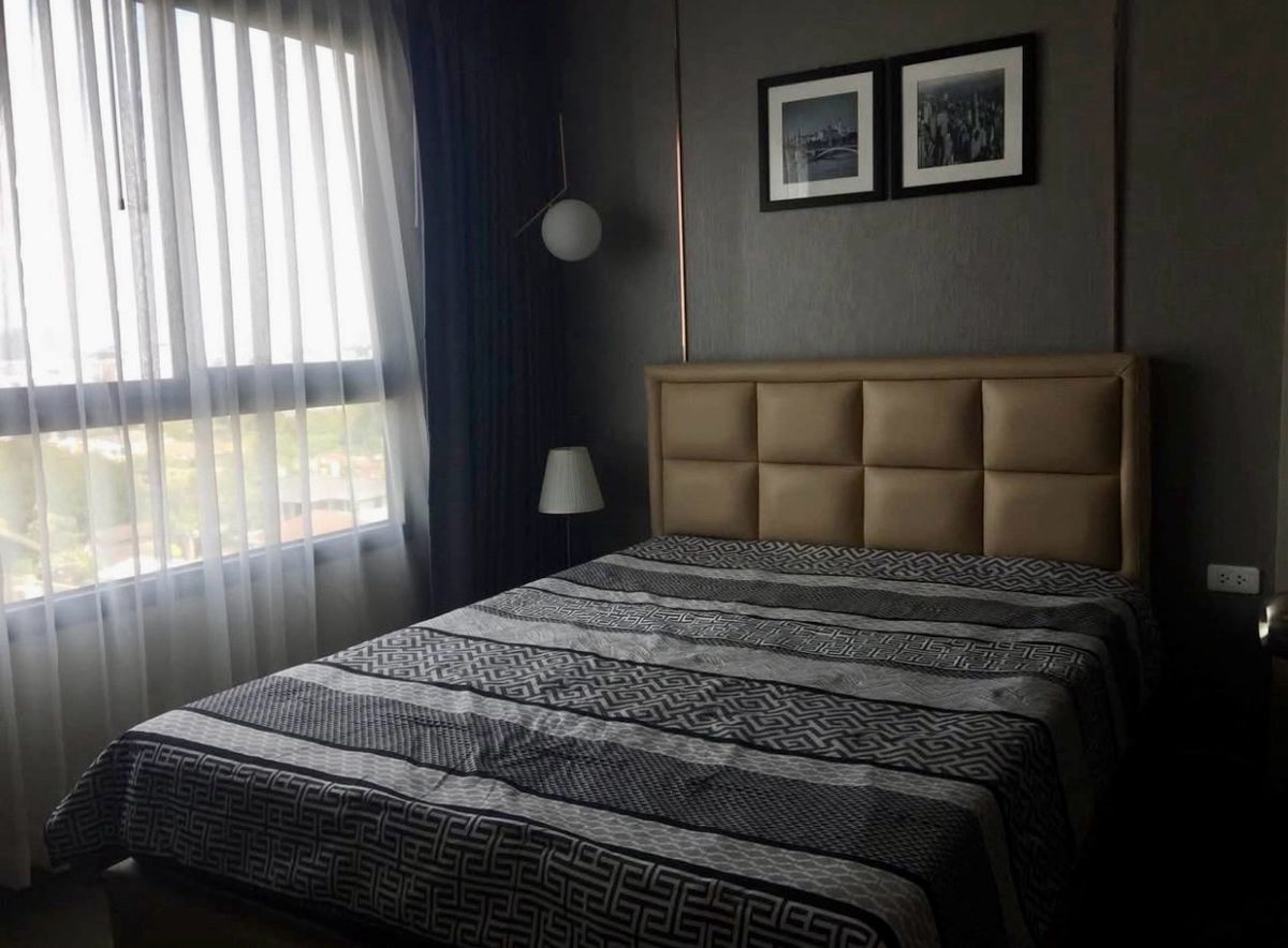ขายคอนโดอ่อนนุช อุดมสุข : ขายขาดทุน IDEO S93 คอนโดติด BTSบางจาก ห้อง 1 bed ขนาด 35 ตรม ชั้น 11 ตึก C อยู่ด้านหลัง เงียบสงบ ตกแต่งอย่างดี อยู่เองหรือลงทุนก็คุ้มค่ามากๆ ราคา 3,900,000 บาท