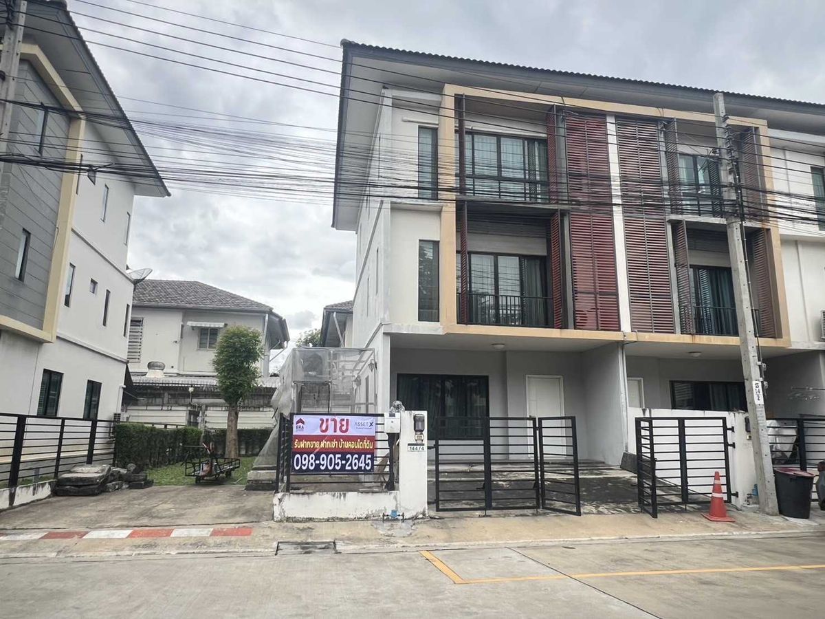 ขายทาวน์โฮมบางแค เพชรเกษม : ขายทาวน์โฮม หมู่บ้าน เดอะ คอนเนค อัพ 3 วงแหวน บางแค 190 ตร.ม.