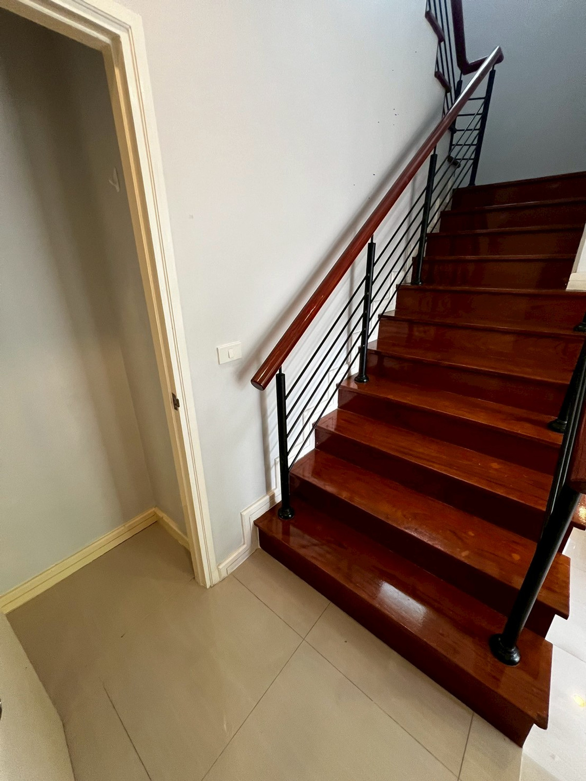 For RentHouseChaengwatana, Muangthong : house, 3 bedrooms, 3 bathrooms, close to HomePro Pakkret, near ISB International School.