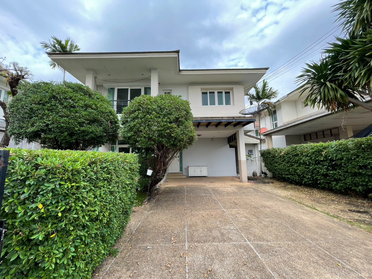 For RentHouseChaengwatana, Muangthong : house, 3 bedrooms, 3 bathrooms, close to HomePro Pakkret, near ISB International School.