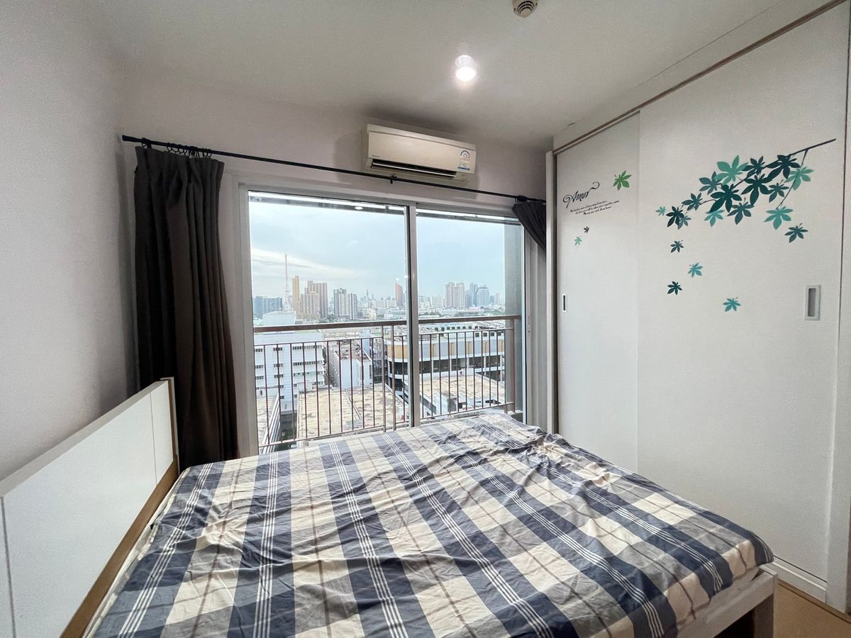 ขายคอนโดลาดพร้าว เซ็นทรัลลาดพร้าว : Sym Vipha Ladprao ขายด่วน 2.55 ล้าน วิวโล่ง ห้องสวย ทำเลดีมาก สอบถามได้เลยครับ