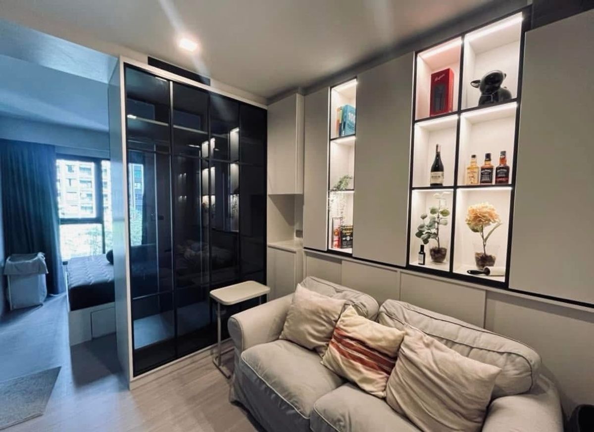 For RentCondoRama9, Petchburi, RCA : 📍For Rent 🔥Life Asoke Hype‼️