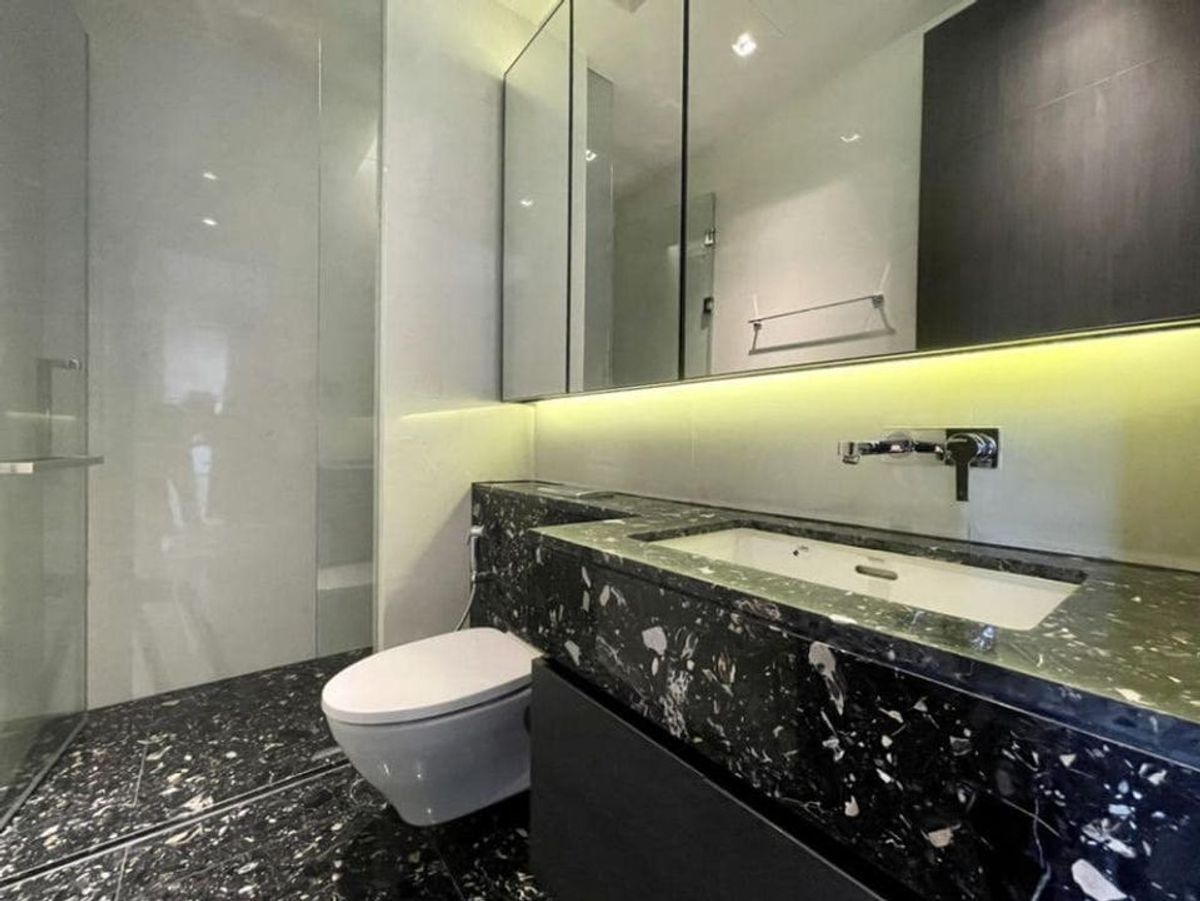 ให้เช่าคอนโดสุขุมวิท อโศก ทองหล่อ : 🔥ให้เช่าด่วน🔥 BEATNIQ SUKHUMVIT 32 ห้องพิเศษมีเพียงชั้นละ 1 ห้อง เฟอร์นิเจอร์ครบ พร้อมอยู่ ❗