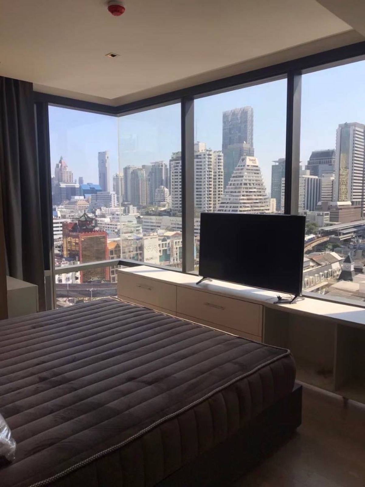 For RentCondoSilom, Saladaeng, Bangrak : 🔥 Dont miss it! Ashton Silom 2 bedrooms 86 sq.m., near BTS Chong Nonsi, rent only 79,000 baht/month. Contact 0968623850 🔥