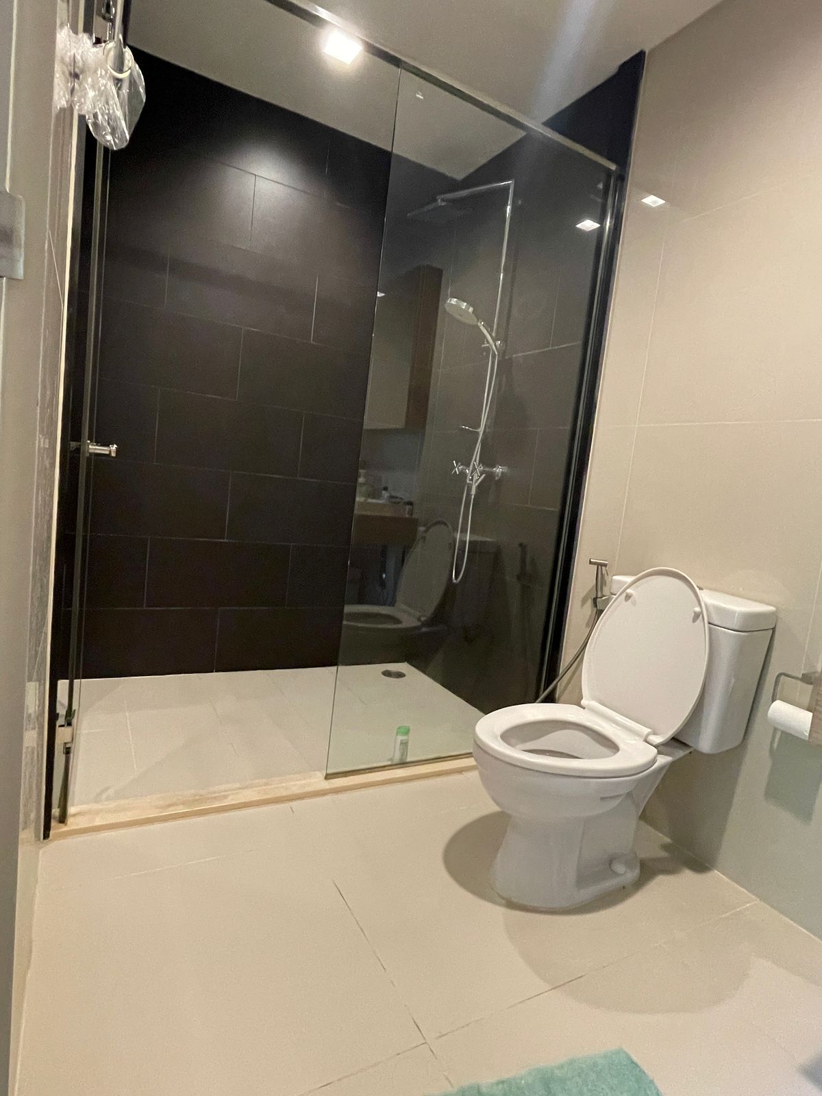 ขายคอนโดปากช่อง เขาใหญ่ : คอนโดหรู ห้องมุม ติดถนนใหญ่ อ.ปากช่อง เดินทางสะดวก