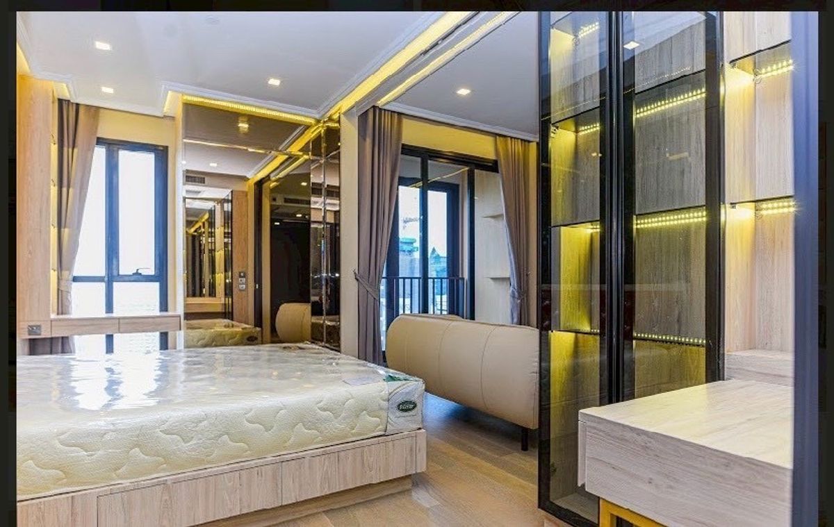 For RentCondoSukhumvit, Asoke, Thonglor : Rent Ashon Asoke 29,000.-