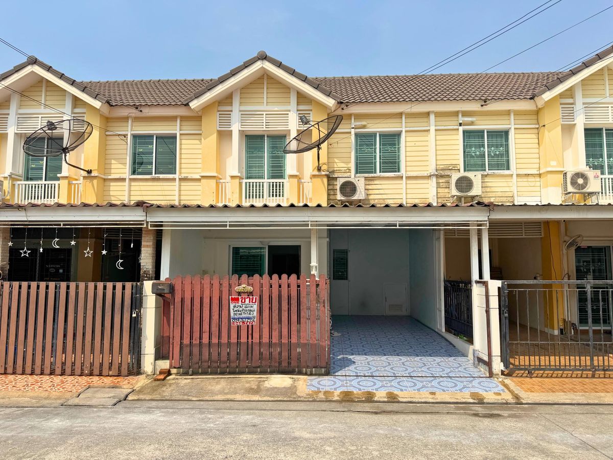 ขายทาวน์โฮมนนทบุรี บางใหญ่ บางบัวทอง : ขายถูก! ทาวน์เฮ้าส์ 2 ชั้น สภาพนางฟ้า ราคาดีสุดในโครงการ