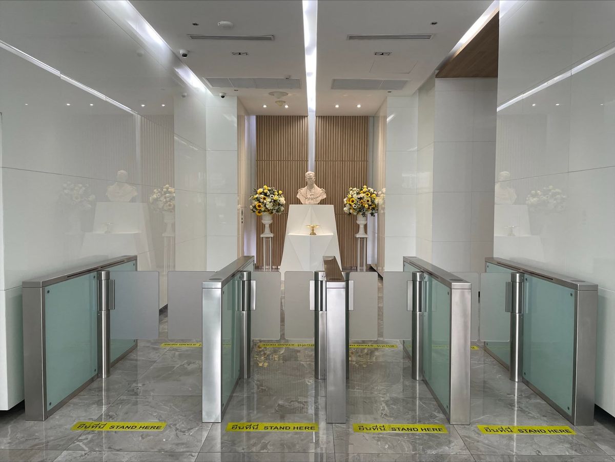 ให้เช่าสำนักงานรัชดา ห้วยขวาง : ให้เช่า พื้นที่สำนักงาน Jubilee  Prestige Tower (เลอ คองคอร์ด ทาวเวอร์) ใกล้ MRT ห้วยขวาง ชั้น 10 เนื้อที่ 102 ตร.ม. ค่าเช่า 76,500 บาท*/เดือน