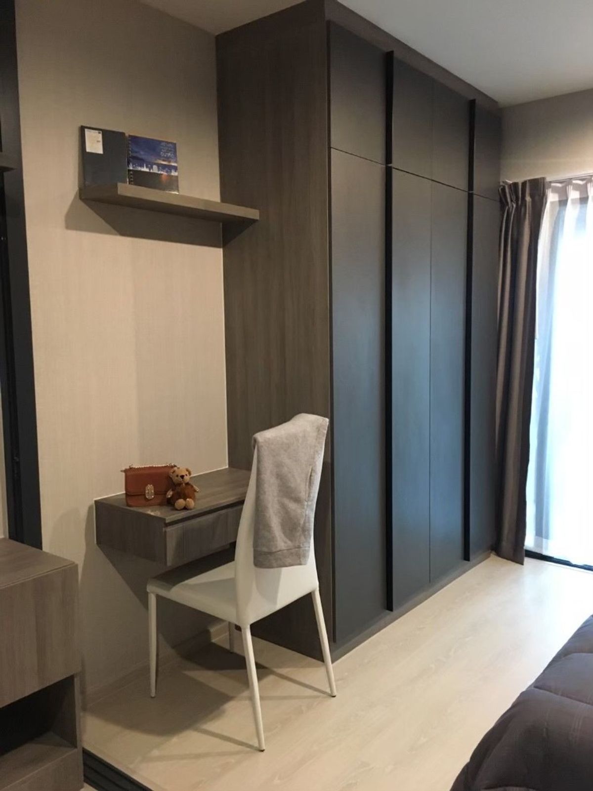 For SaleCondoThaphra, Talat Phlu, Wutthakat : 🏙️ Condo for sale, IDEO, Tha Phra, Interchange, Studio room, complete swimming pool, ready! 📍 Ideo Thapra Interchange (Ideo Tha Phra Interchange) 🚆 Near MRT Tha Phra, Interchange only 100 meters, easy to travel to the city, easy to enter the city, near Sa