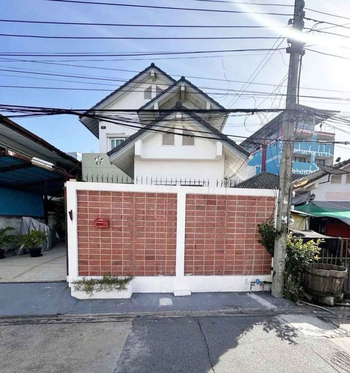 ให้เช่าบ้านลาดพร้าว เซ็นทรัลลาดพร้าว : ให้เช่า บ้านเดี่ยว 2 ชั้น ลาดพร้าว