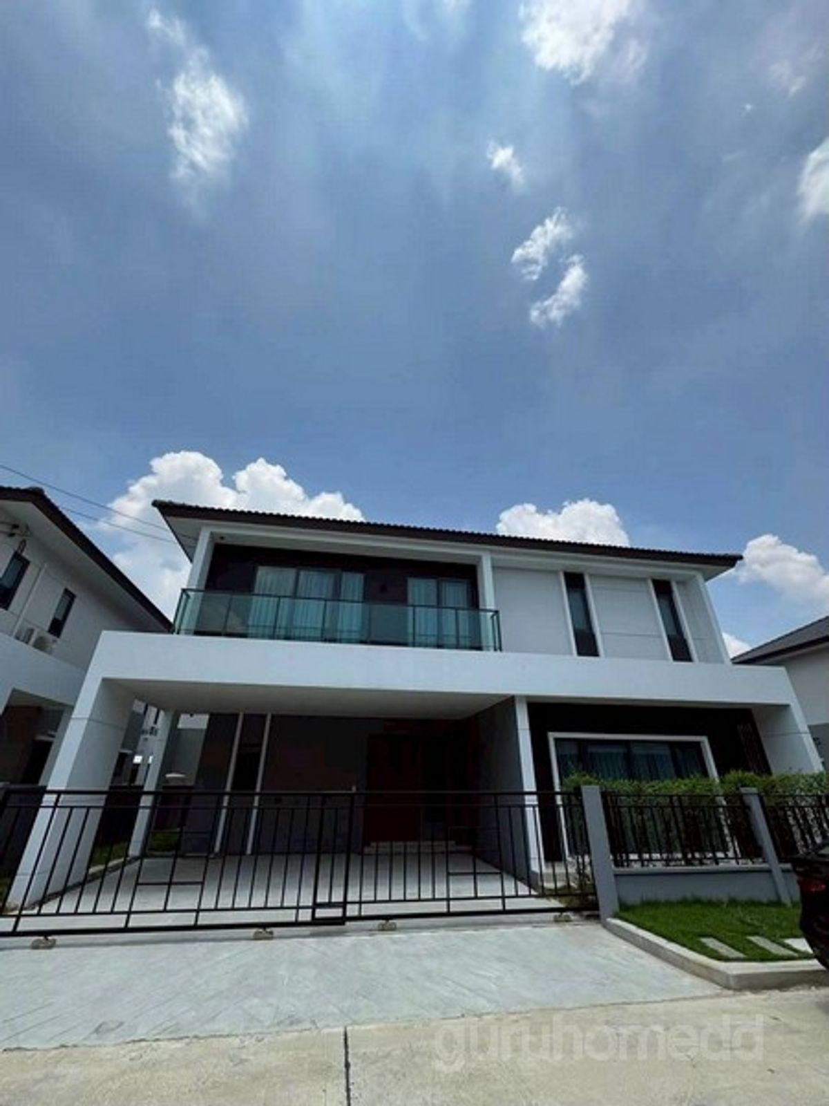 ให้เช่าบ้านวิภาวดี ดอนเมือง หลักสี่ : ให้เช่าบ้านเดี่ยว 2 ชั้น Centro วิภาวดี ตกแต่งใหม่พร้อมอยู่ หลังมุม ทำเลดี ใกล้ Harrow International School - ghd000644R