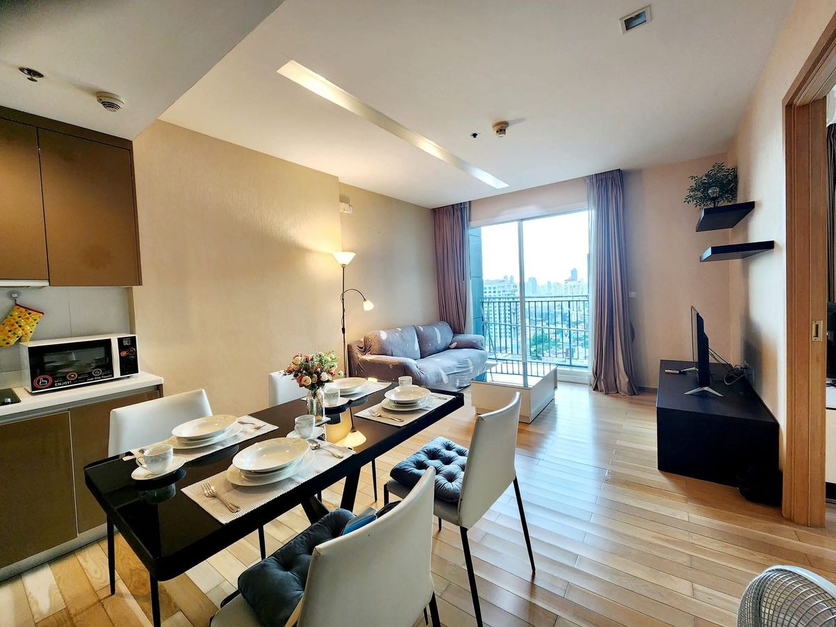ให้เช่าคอนโดสุขุมวิท อโศก ทองหล่อ : 🏡Cozy 1 Bedroom Unit For Rent @Siri at Sukhumvit 🏡