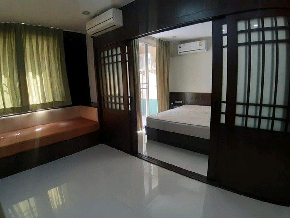 ให้เช่าคอนโดบางนา แบริ่ง ลาซาล : ให้เช่าคอนโด เดอะพาร์คแลนด์ บางนา 1 ห้องนอน วิวสวน เฟอร์นิเจอร์ built in น่าอยู่มากจ้า